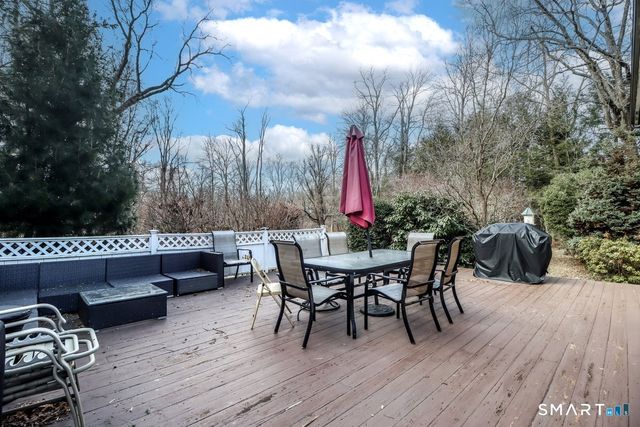 6 Belair Drive, Danbury, CT 06811