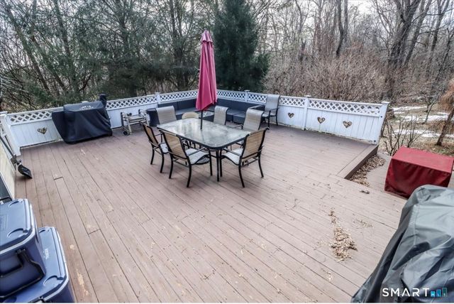 6 Belair Drive, Danbury, CT 06811