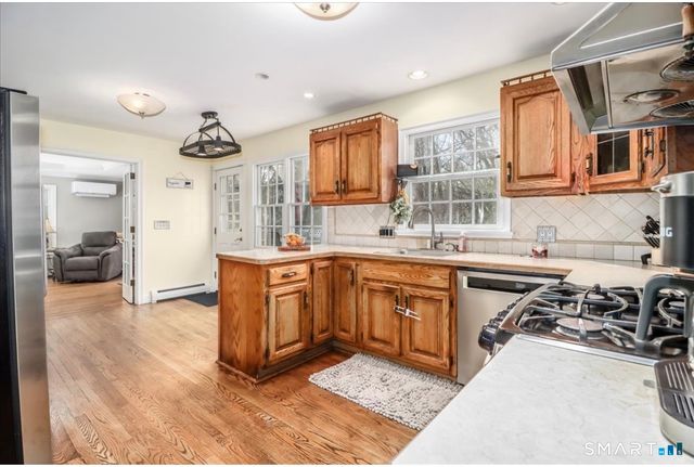 6 Belair Drive, Danbury, CT 06811