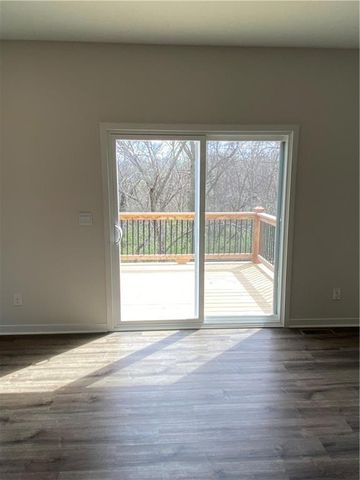 504 Ella's Way, Liberty, MO 64068