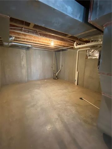 504 Ella's Way, Liberty, MO 64068