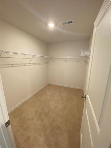 504 Ella's Way, Liberty, MO 64068