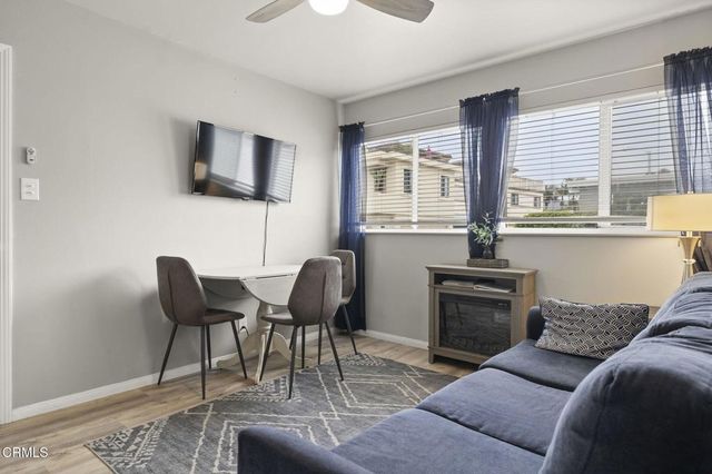 1132 1142 Pittsfield Lane, Ventura, CA 93001