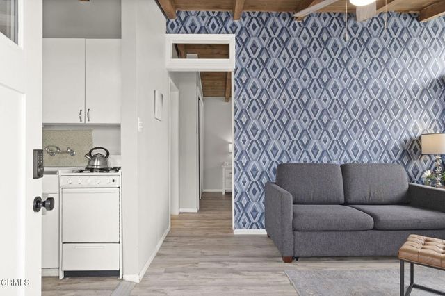 1132 1142 Pittsfield Lane, Ventura, CA 93001