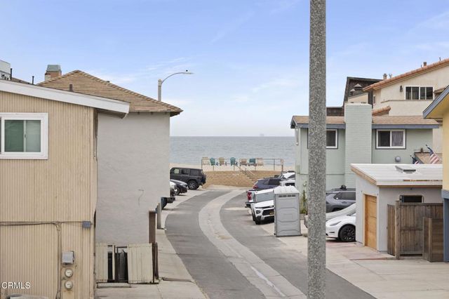 1132 1142 Pittsfield Lane, Ventura, CA 93001