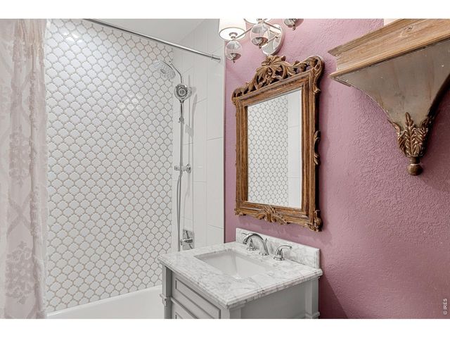 3720 E 7th Ave Pkwy, Denver, CO 80206