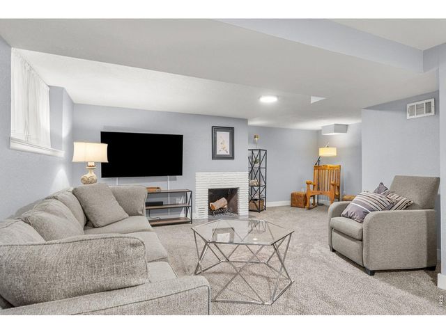 3720 E 7th Ave Pkwy, Denver, CO 80206