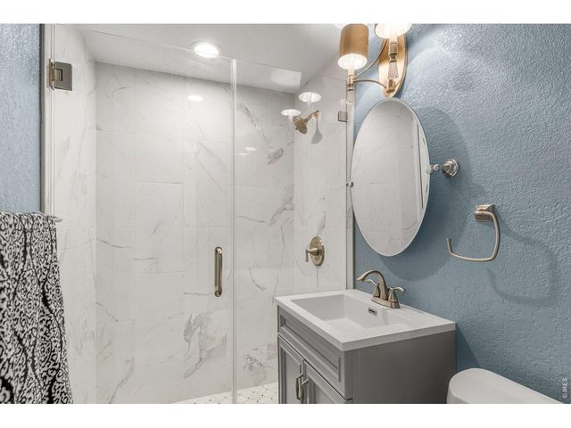 3720 E 7th Ave Pkwy, Denver, CO 80206