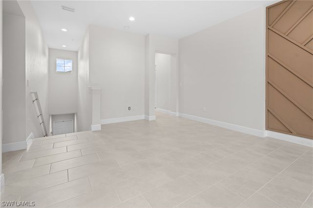 6947 Avalon CIR 1907, Naples, FL 34112