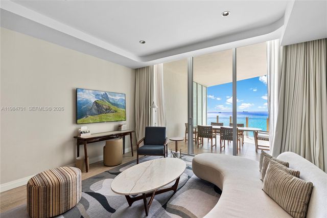 525 N Fort Lauderdale Beach Blvd 1707, Fort Lauderdale, FL 33304