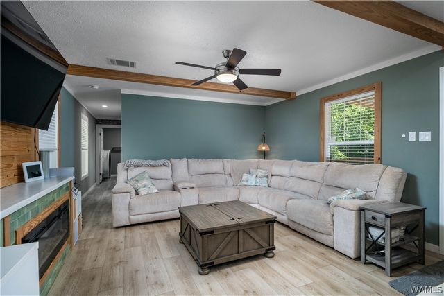 10624 Northside, Berry, AL 35546