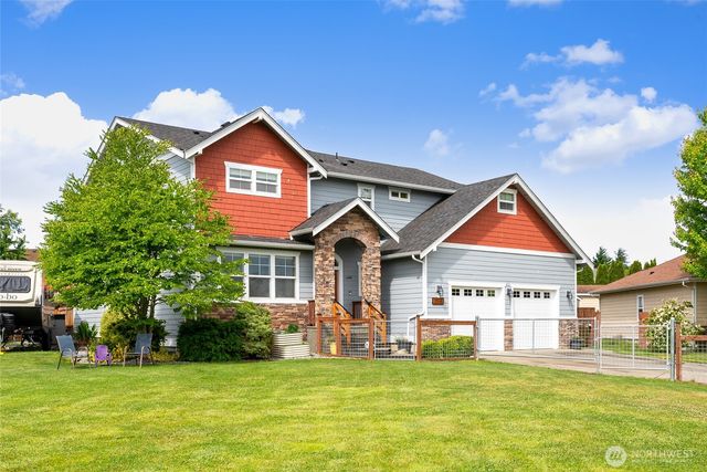 2555 Harbor Master Court, Ferndale, WA 98248