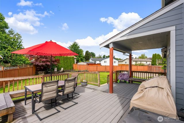 2555 Harbor Master Court, Ferndale, WA 98248