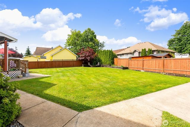 2555 Harbor Master Court, Ferndale, WA 98248