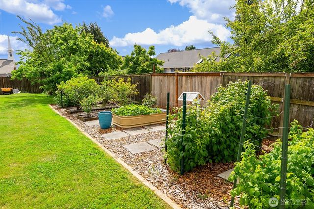 2555 Harbor Master Court, Ferndale, WA 98248