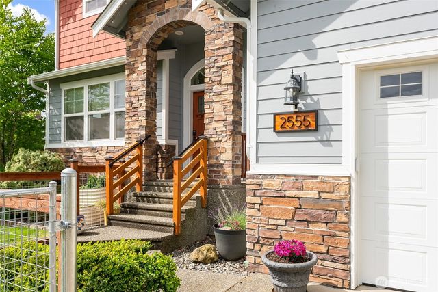 2555 Harbor Master Court, Ferndale, WA 98248