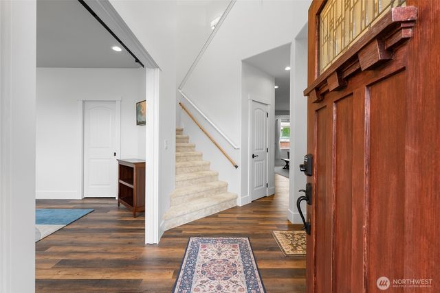 2555 Harbor Master Court, Ferndale, WA 98248