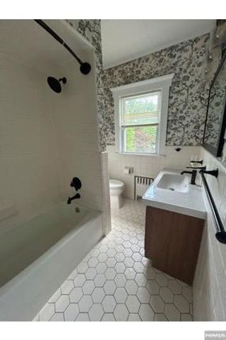 186 Godwin Avenue, Ridgewood, NJ 07450