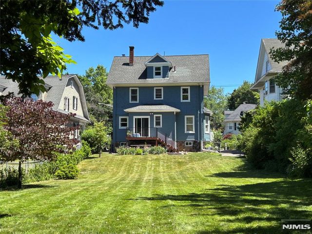 186 Godwin Avenue, Ridgewood, NJ 07450