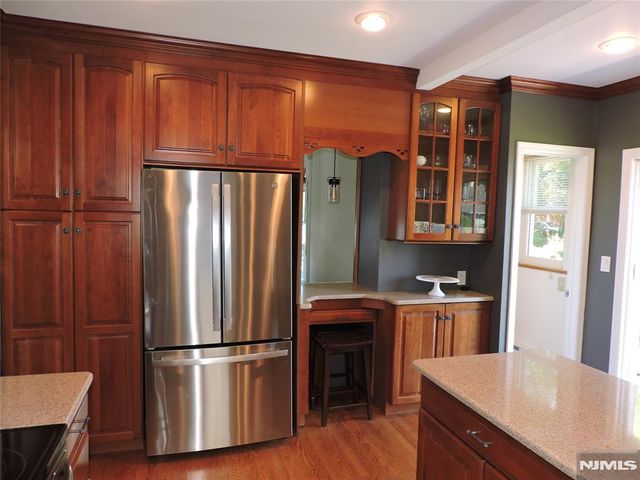 186 Godwin Avenue, Ridgewood, NJ 07450