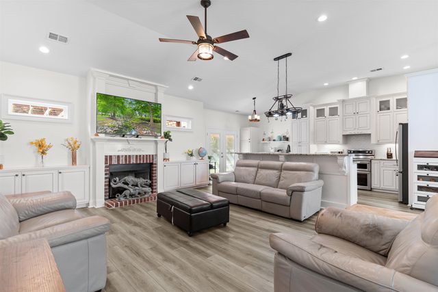 125 Ole Nobleman Ct., Conway, SC 29527
