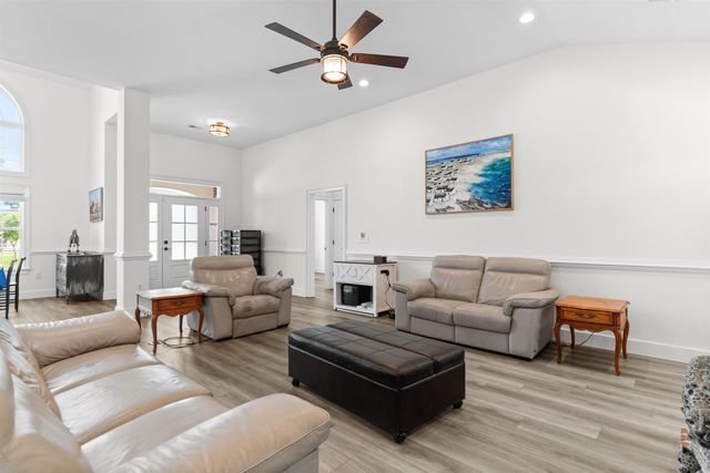 125 Ole Nobleman Ct., Conway, SC 29527