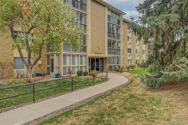 13609 E Cornell Avenue 110, Aurora, CO 80014