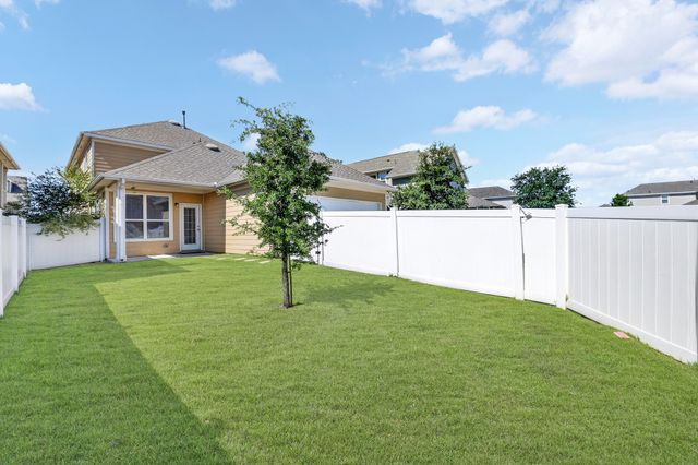 1425 Bull Street, Aubrey, TX 76227