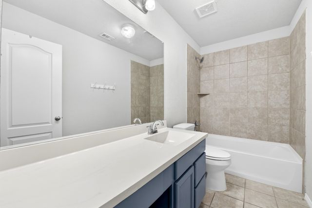 1425 Bull Street, Aubrey, TX 76227