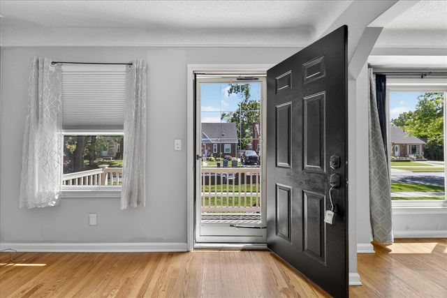 1426 Leblanc Street, Lincoln Park, MI 48146