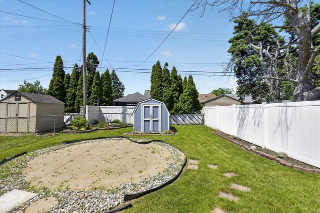 1426 Leblanc Street, Lincoln Park, MI 48146