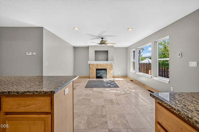 3190 NE Delmas Street, Bend, OR 97701