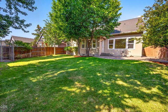 3190 NE Delmas Street, Bend, OR 97701