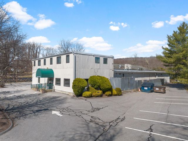 3839 Danbury Road, Brewster, NY 10509