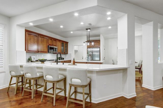 644 Rustic Ranch Ln, Lincoln, CA 95648