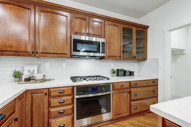 644 Rustic Ranch Ln, Lincoln, CA 95648
