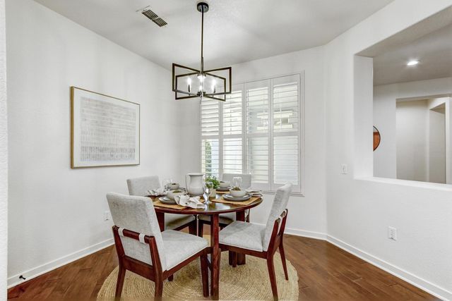 644 Rustic Ranch Ln, Lincoln, CA 95648