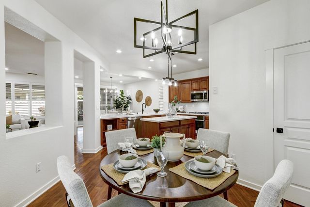 644 Rustic Ranch Ln, Lincoln, CA 95648
