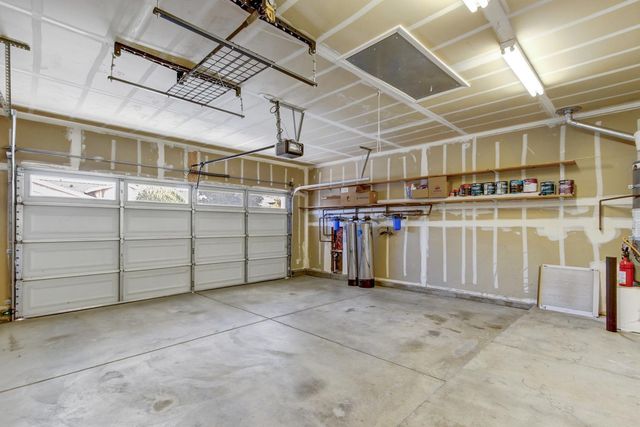 644 Rustic Ranch Ln, Lincoln, CA 95648