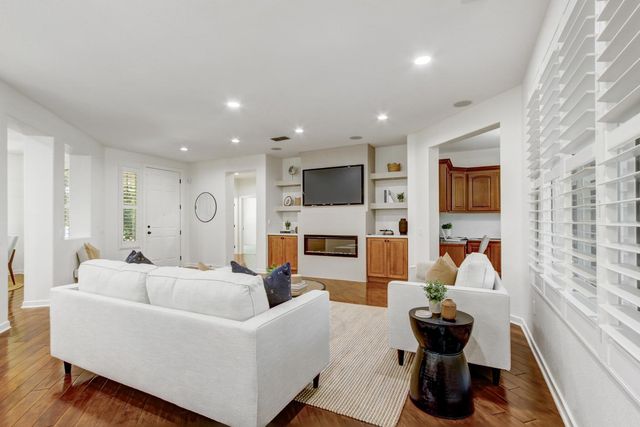 644 Rustic Ranch Ln, Lincoln, CA 95648