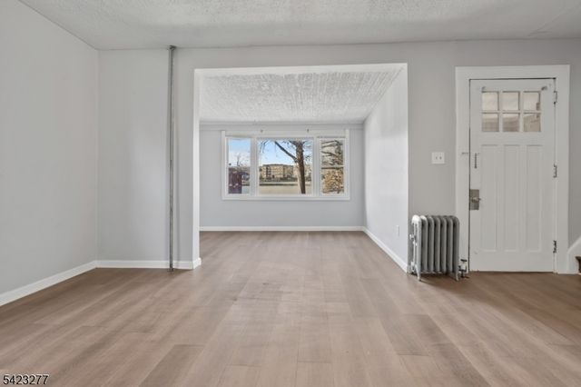 83 May St, Irvington Twp., NJ 07111