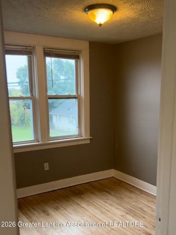 2729 N Martin Luther King Jr Boulevard, Lansing, MI 48906