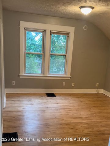 2729 N Martin Luther King Jr Boulevard, Lansing, MI 48906