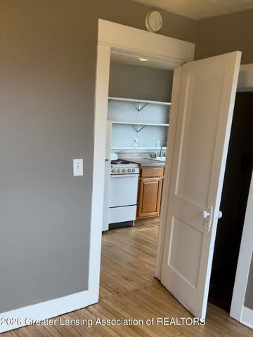 2729 N Martin Luther King Jr Boulevard, Lansing, MI 48906