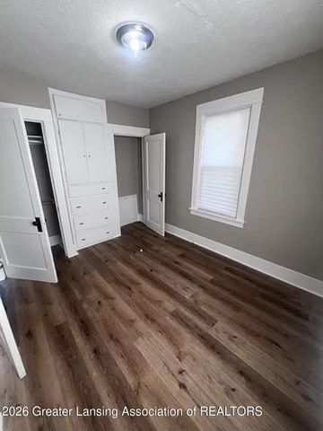 2729 N Martin Luther King Jr Boulevard, Lansing, MI 48906