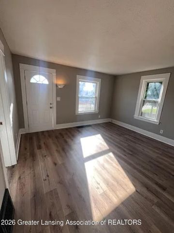 2729 N Martin Luther King Jr Boulevard, Lansing, MI 48906