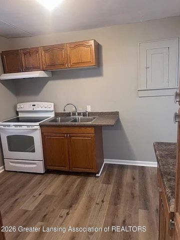 2729 N Martin Luther King Jr Boulevard, Lansing, MI 48906