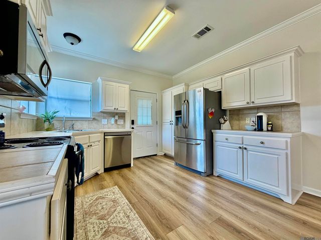 40471 Cross Creek Ave, Gonzales, LA 70737