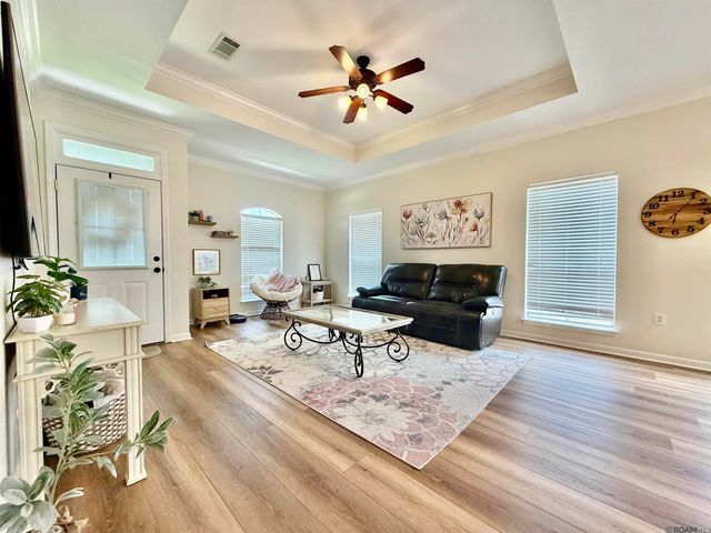 40471 Cross Creek Ave, Gonzales, LA 70737
