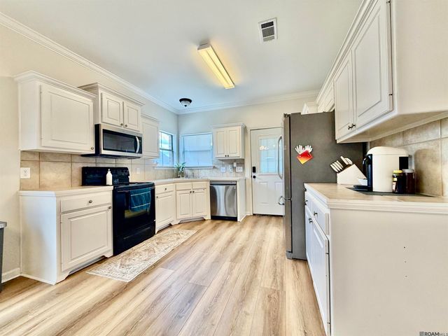 40471 Cross Creek Ave, Gonzales, LA 70737